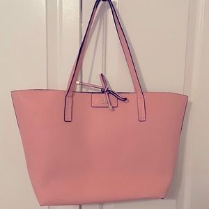 ❌Sold❌ Guess Tote Bag - Two Bags in One!